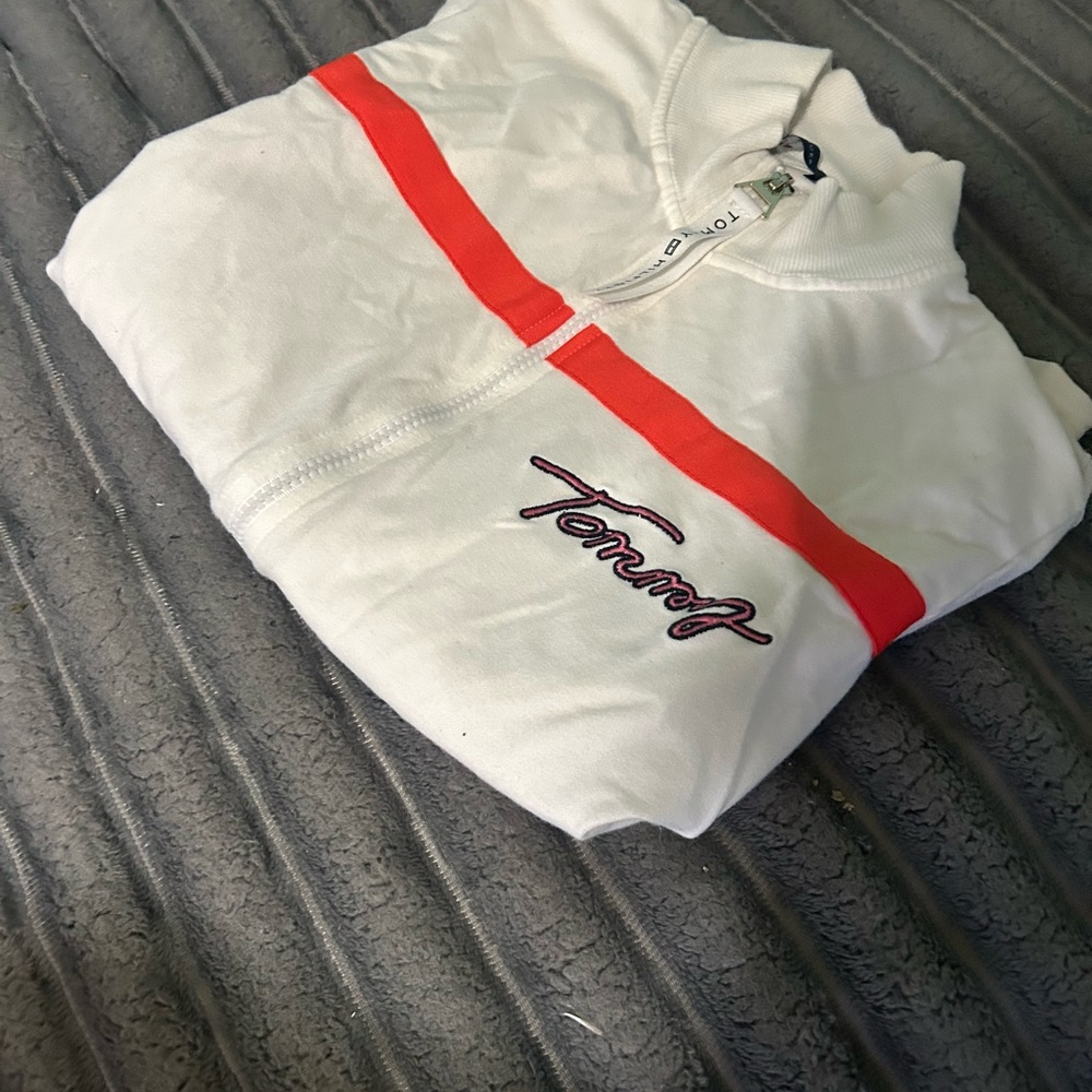 Tommy Hilfiger White and Red Sweatshirt